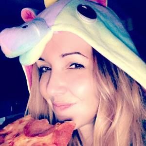 Meet your Posher, Coryn